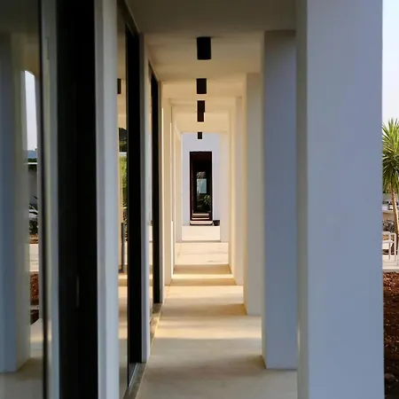 Exceptional Mix Of Architecture, Nature And Luxury * Serranova
